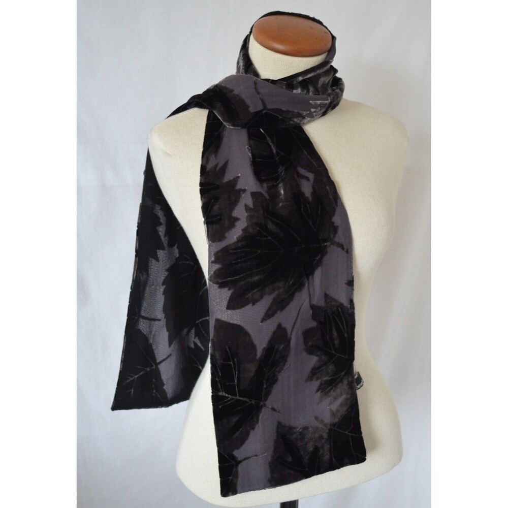 Jones New York Scarf Silk Blend Burnout Velvet Leaf Gray Black